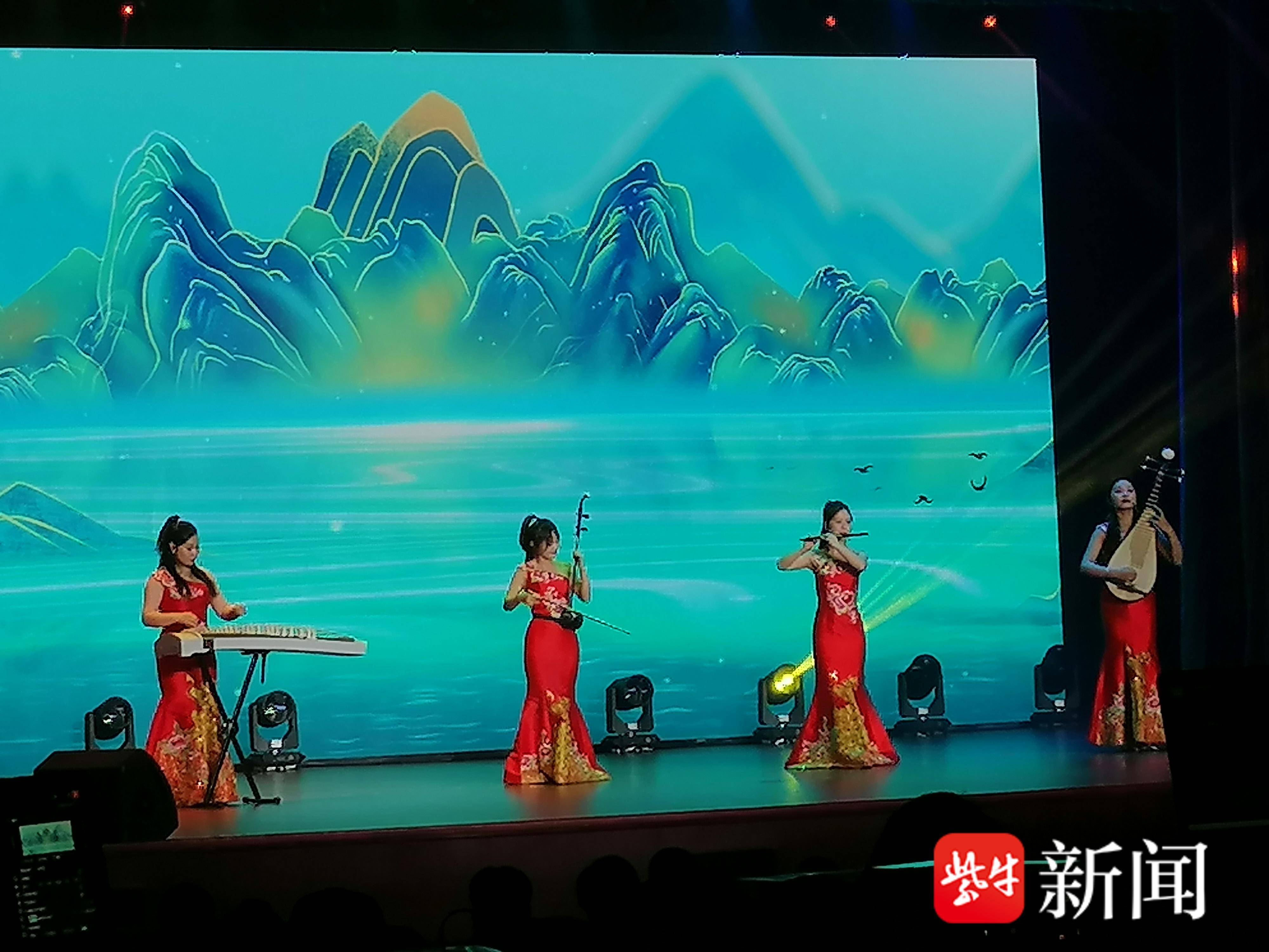 
                        4:3图片