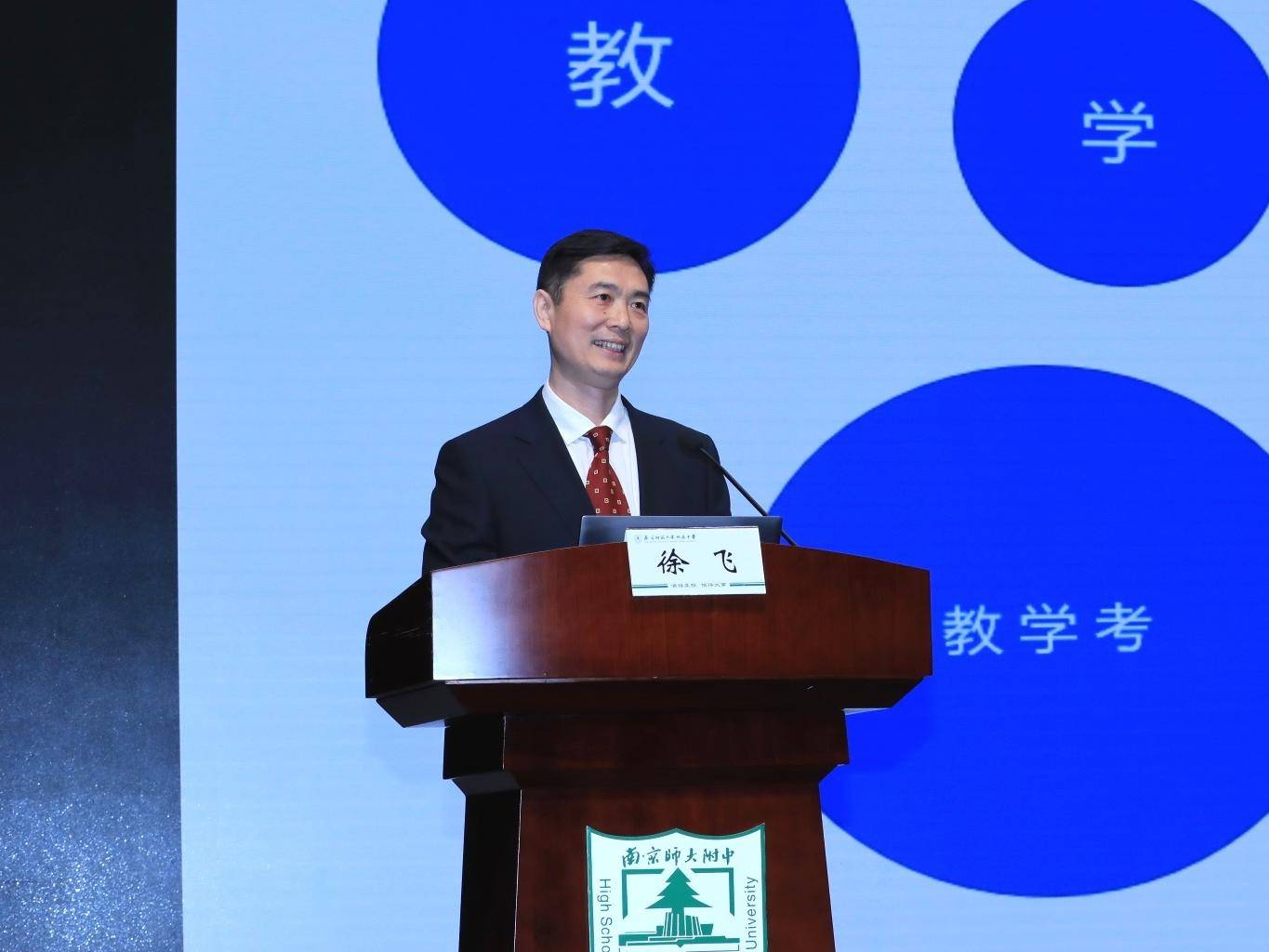 
                        4:3图片