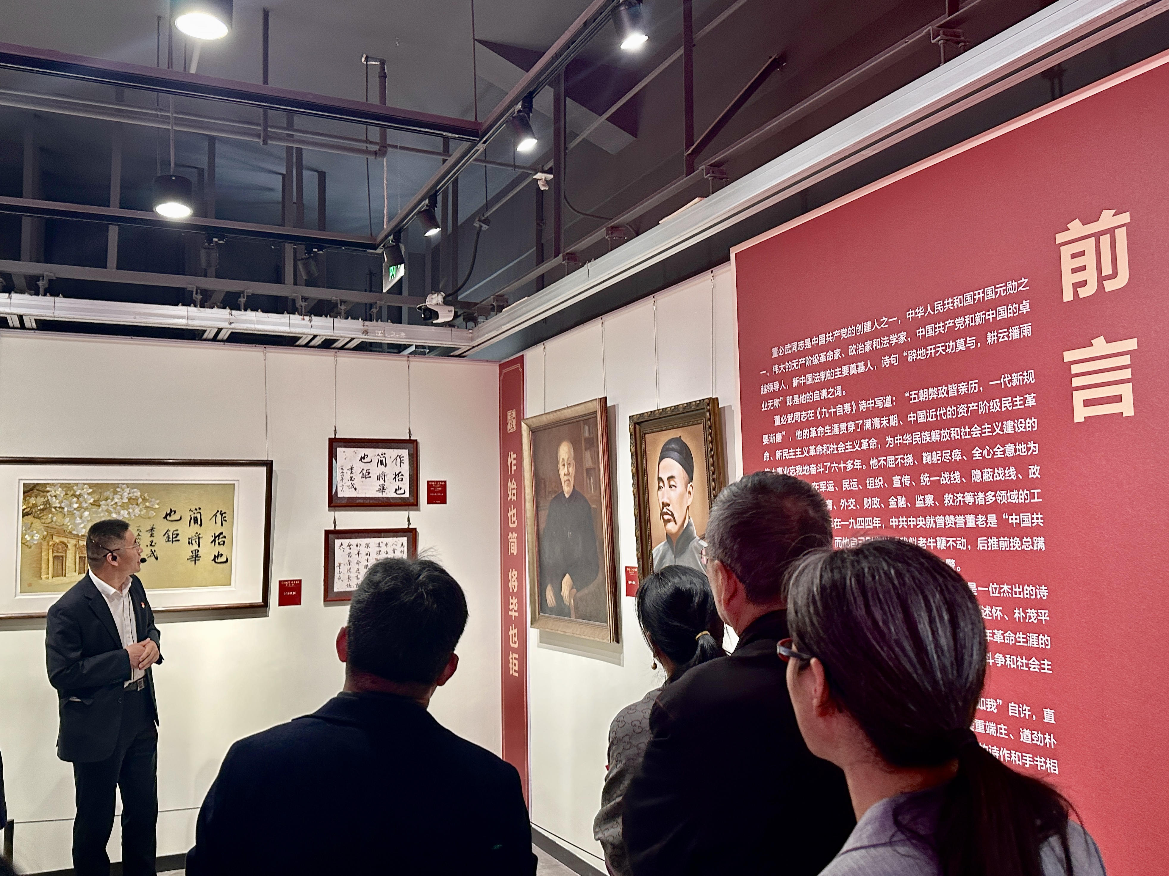 
                        4:3图片
