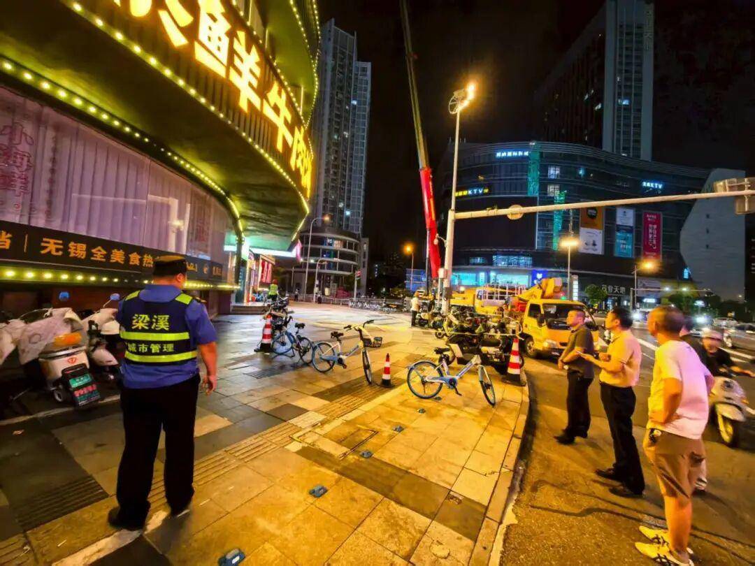 
                        4:3图片