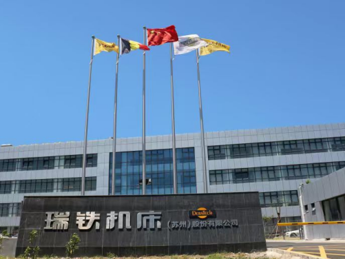 
                        4:3图片