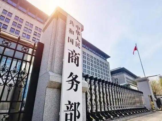 
                        4:3图片
