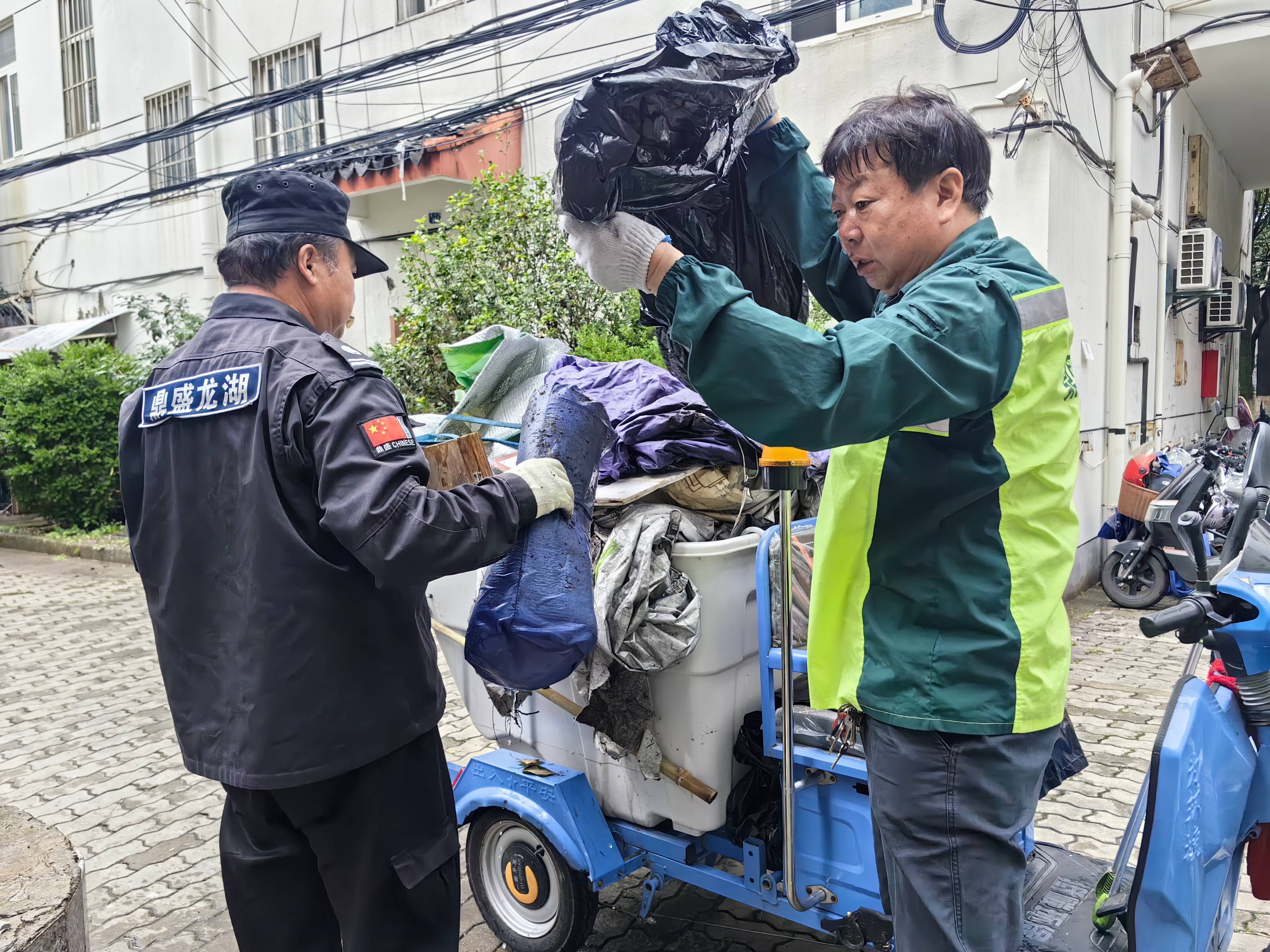 
                        4:3图片