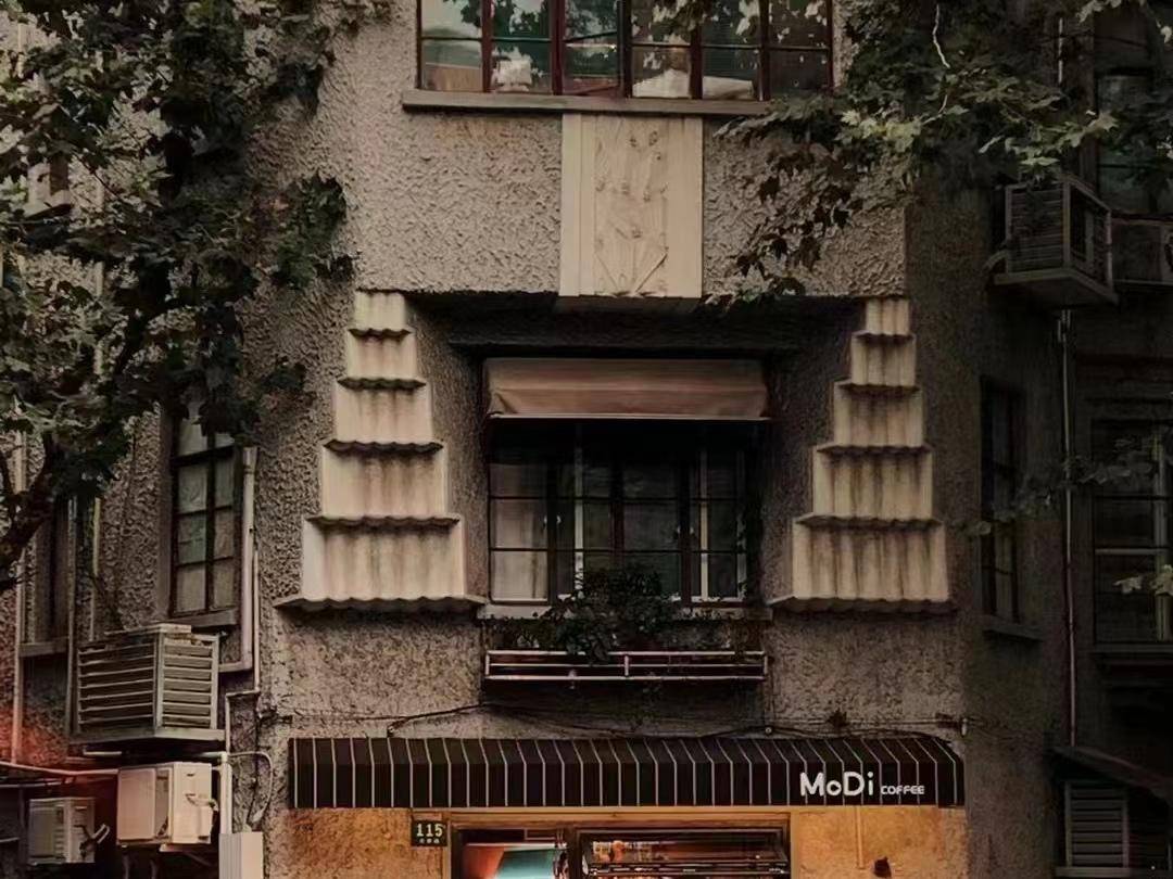 
                        4:3图片