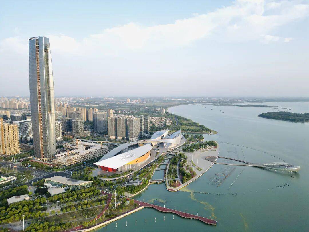 
                        4:3图片