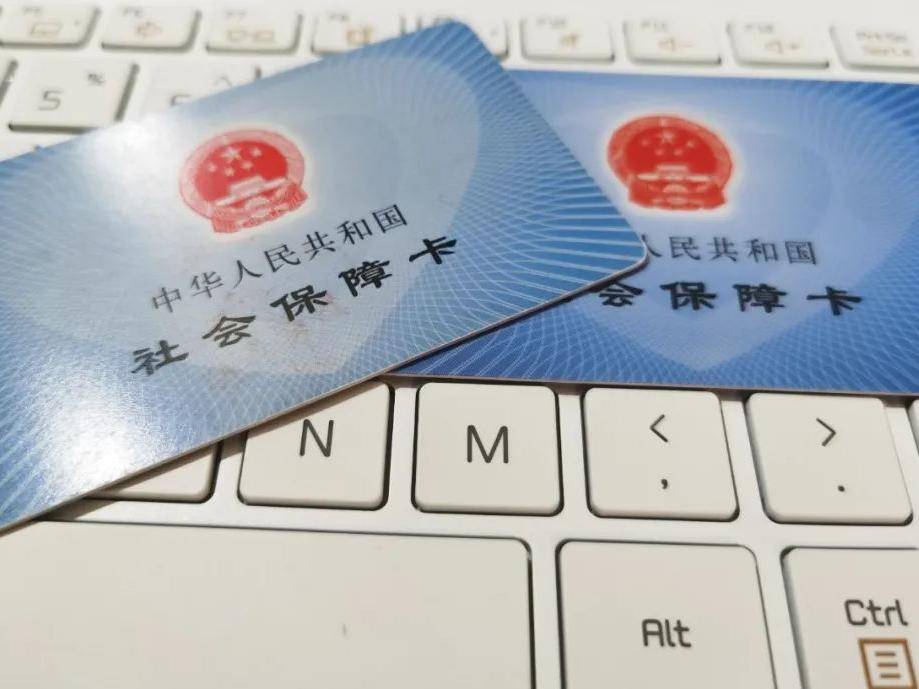 
                        4:3图片