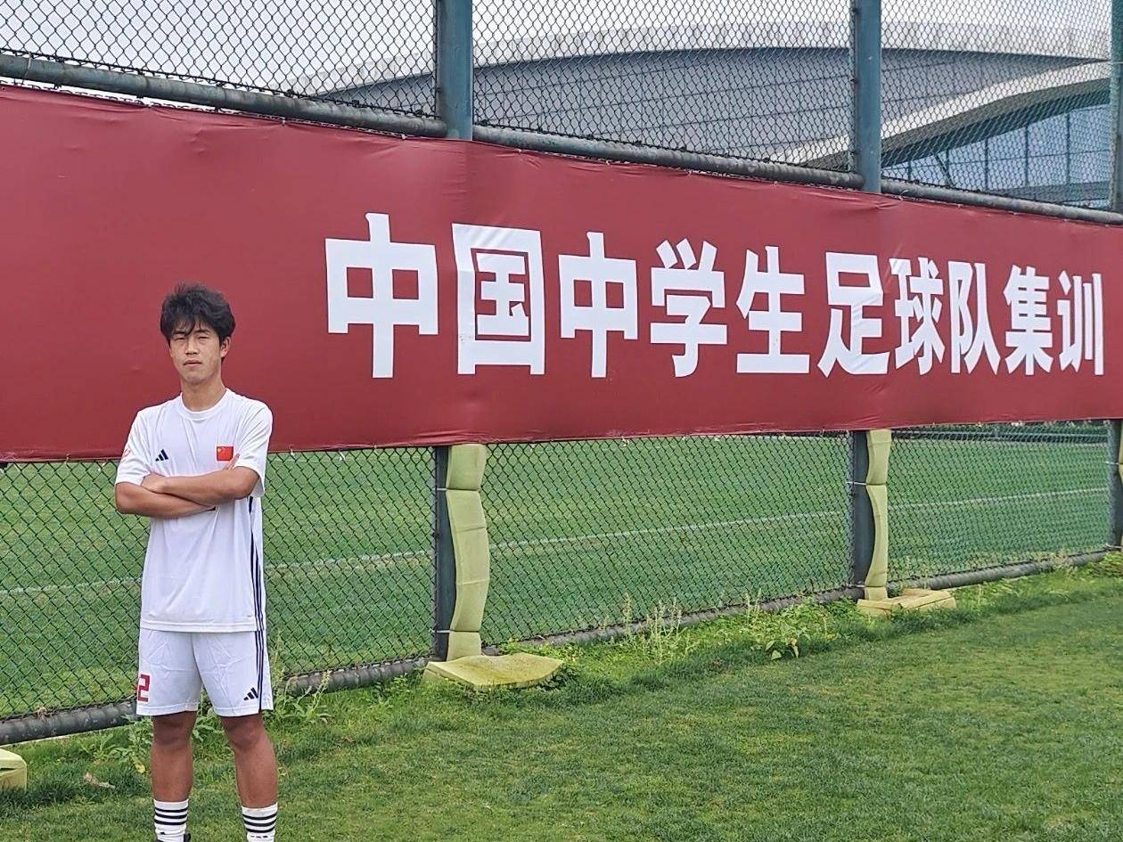 
                        4:3图片