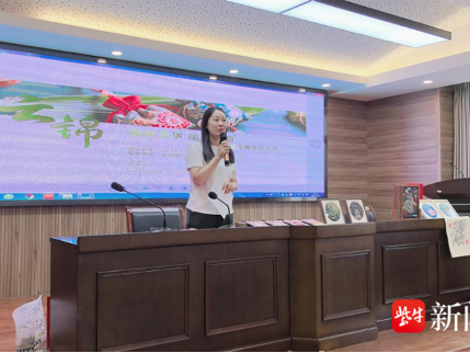 
                        4:3图片