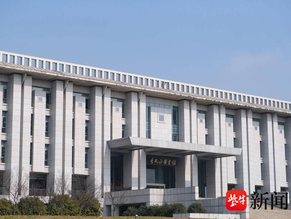 
                        4:3图片