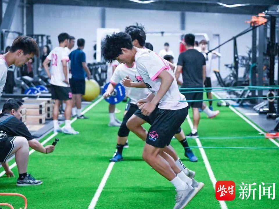 
                        4:3图片