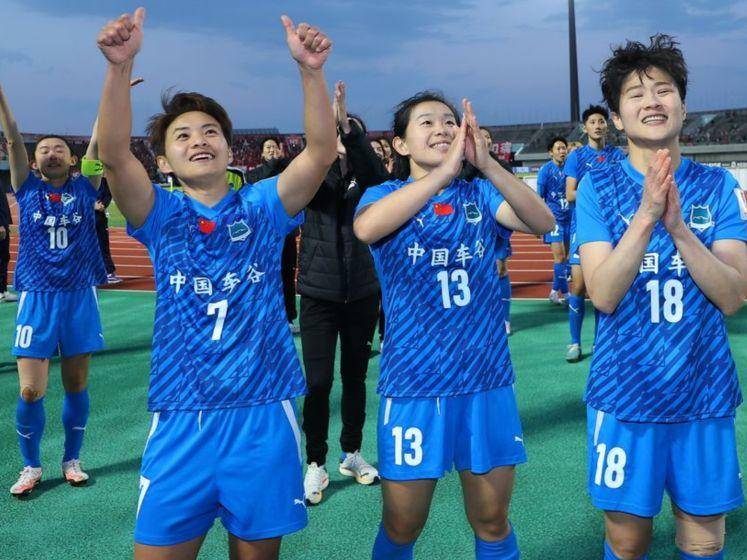 
                        4:3图片
