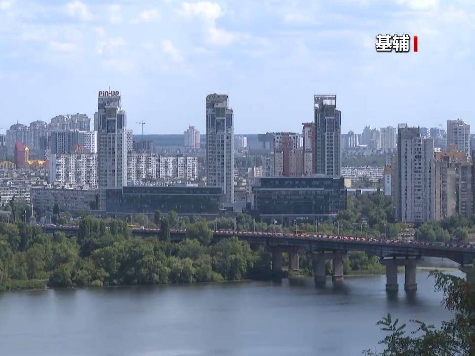 
                        4:3图片