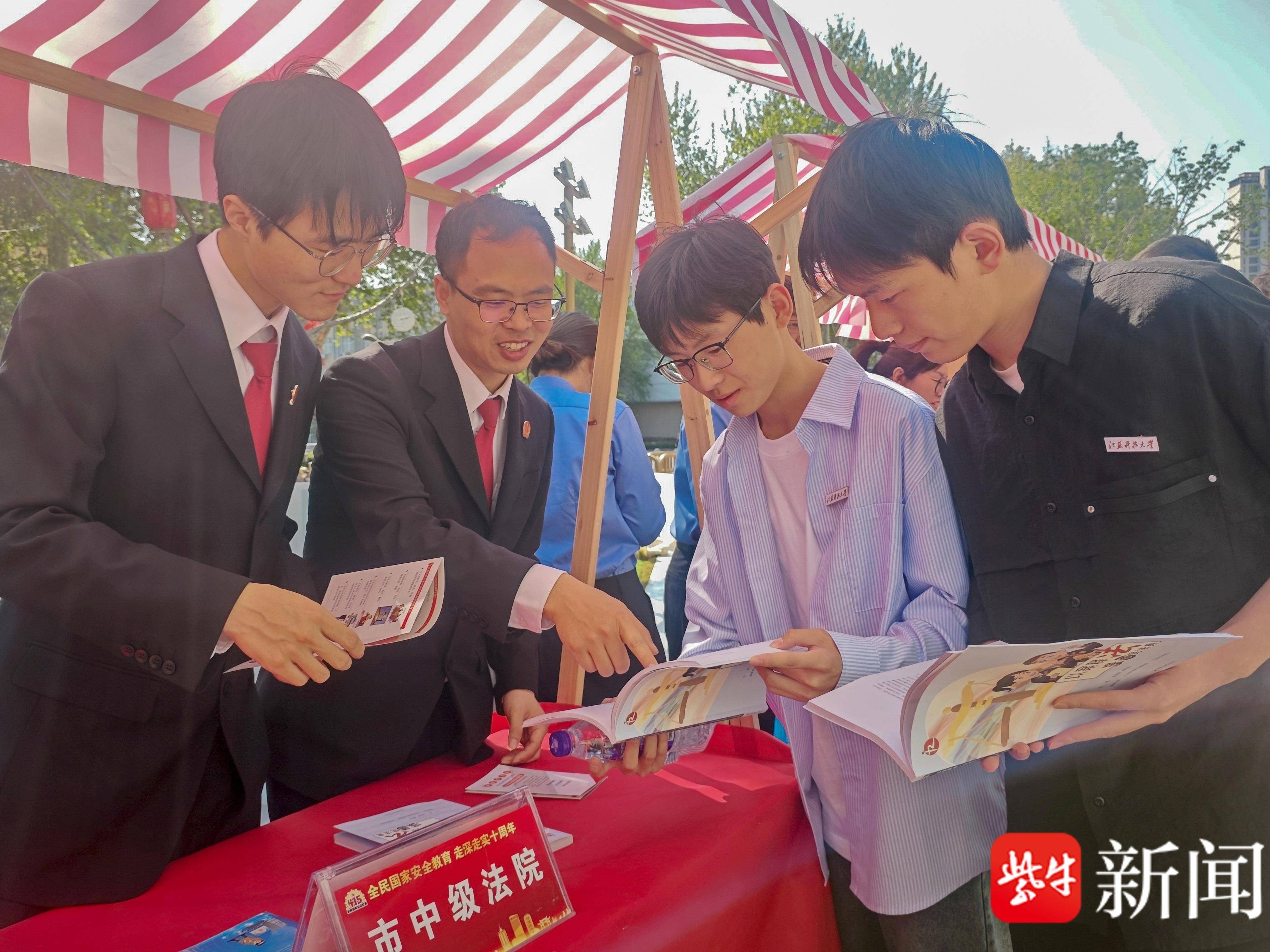 
                        4:3图片