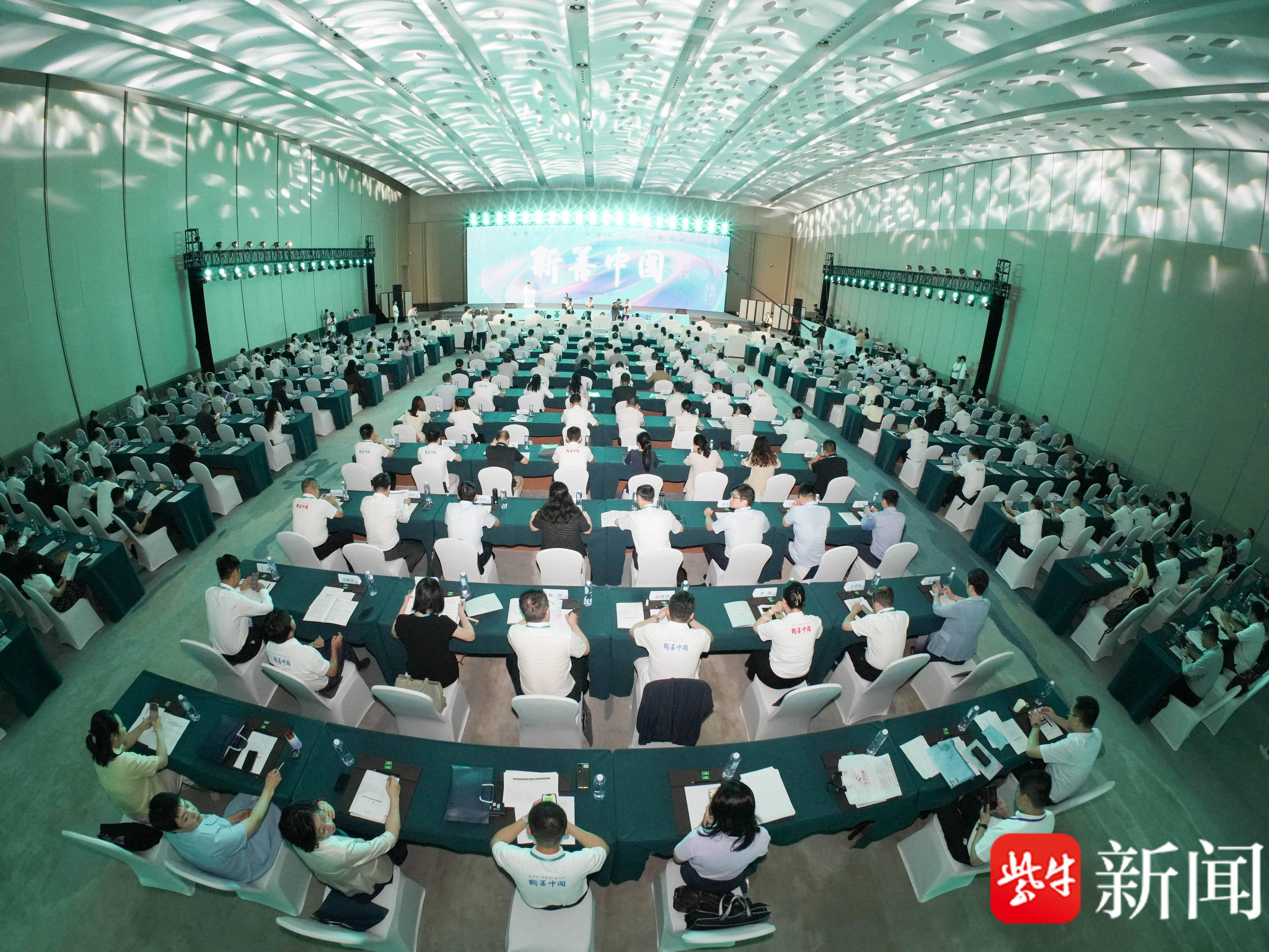 
                        4:3图片
