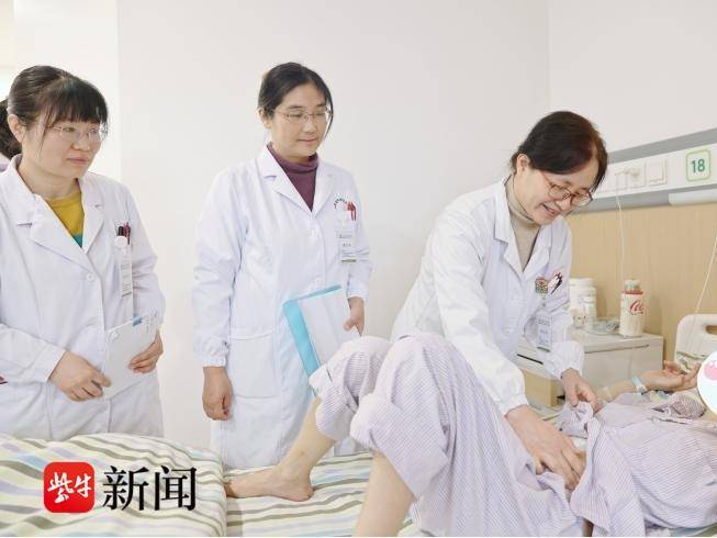 
                        4:3图片