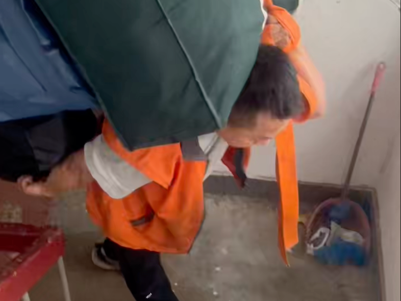 
                        4:3图片
