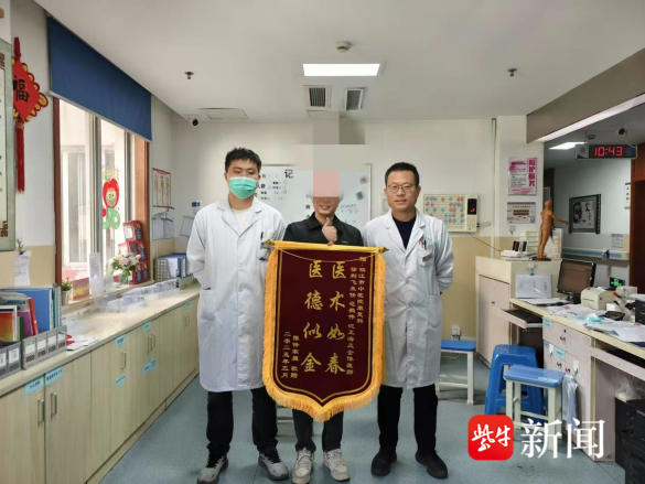 
                        4:3图片