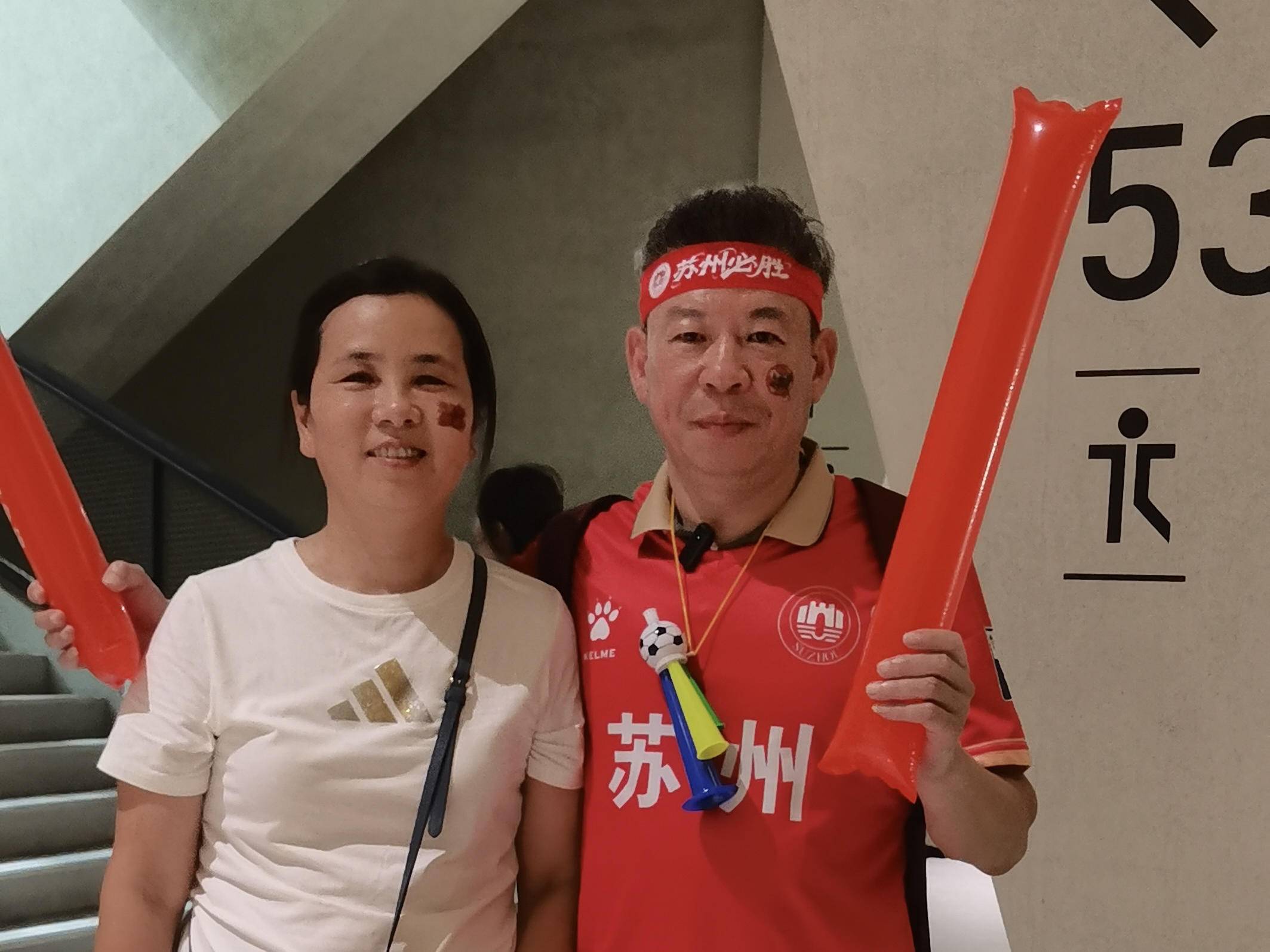 
                        4:3图片