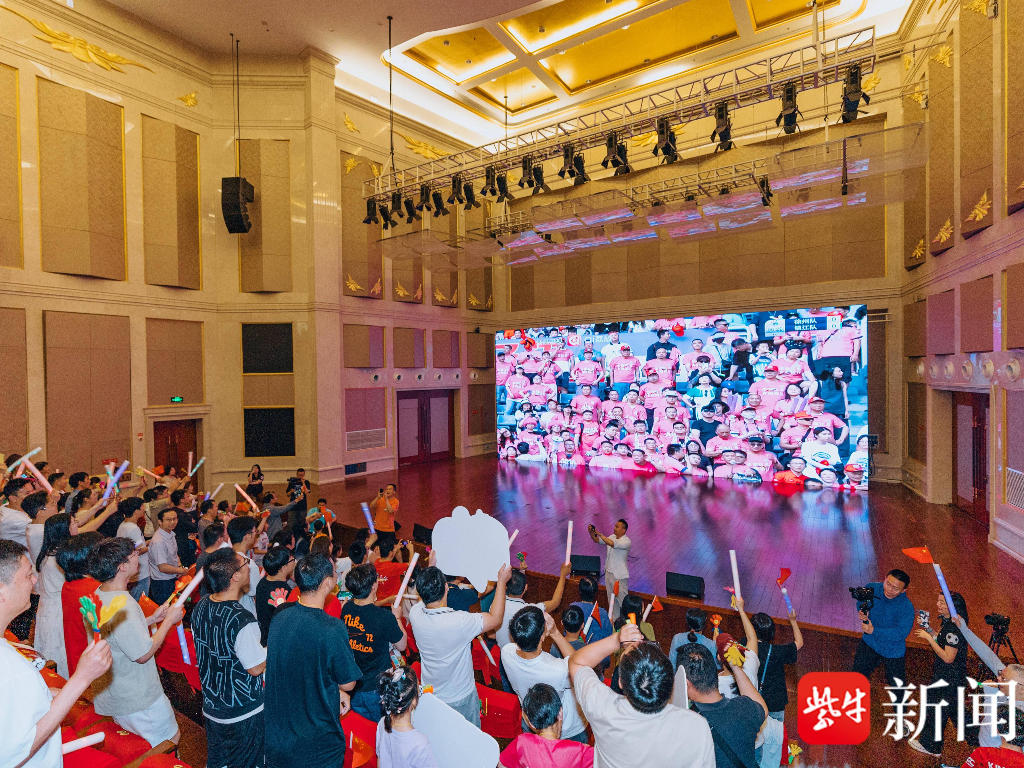 
                        4:3图片