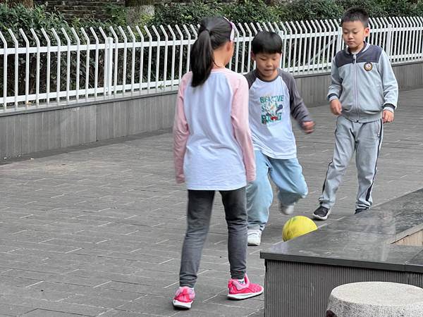 
                        4:3图片