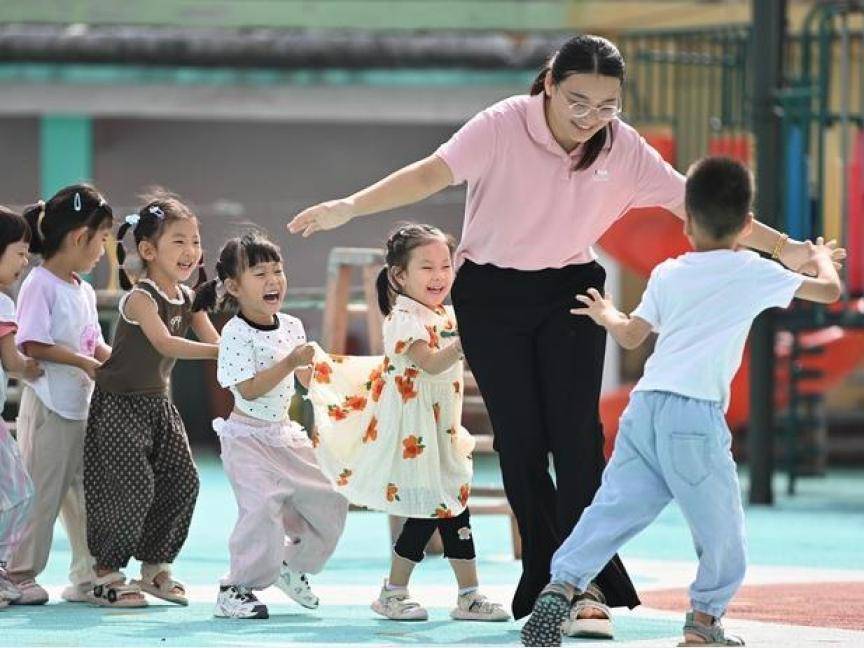 
                        4:3图片