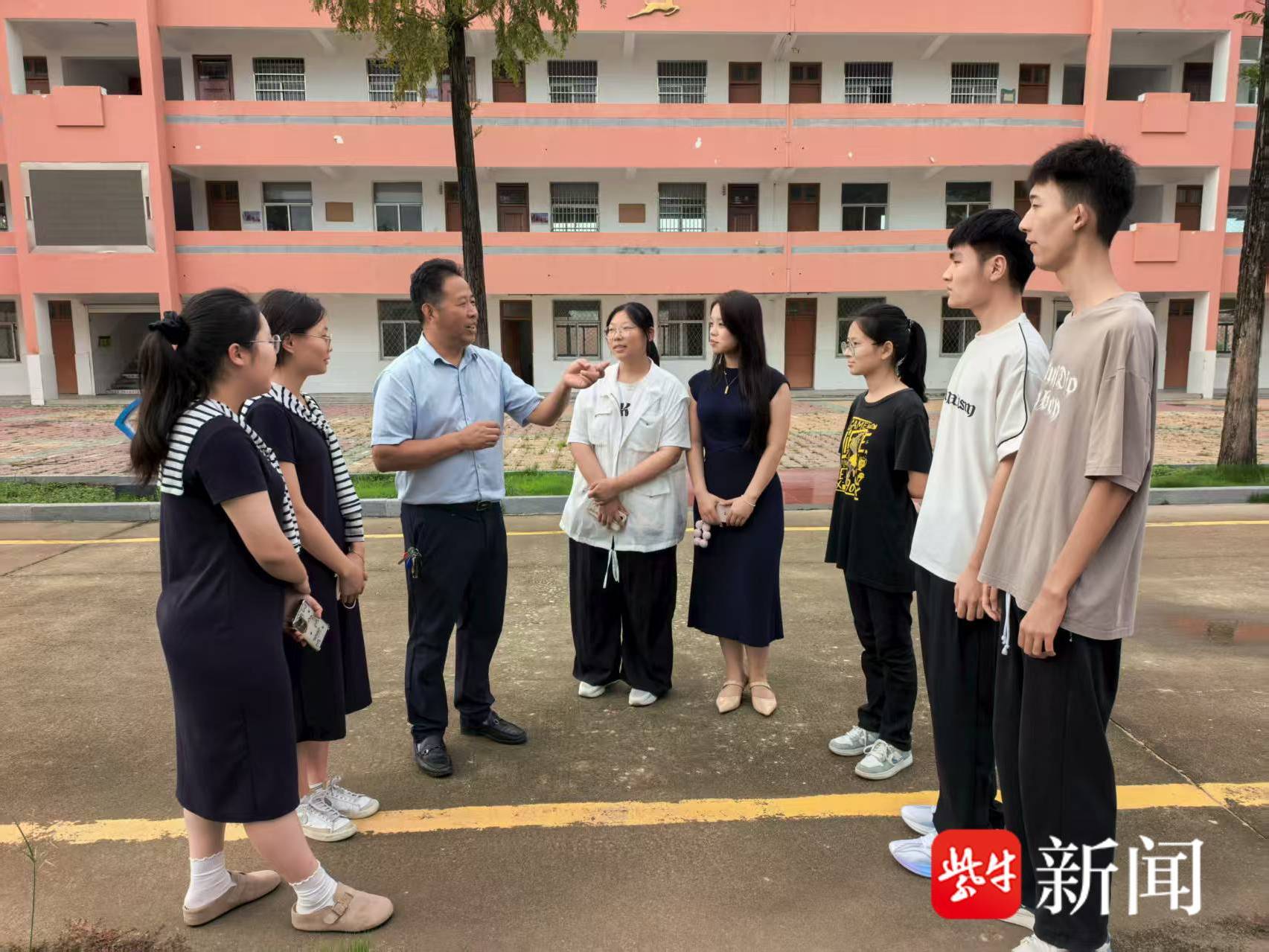 
                        4:3图片