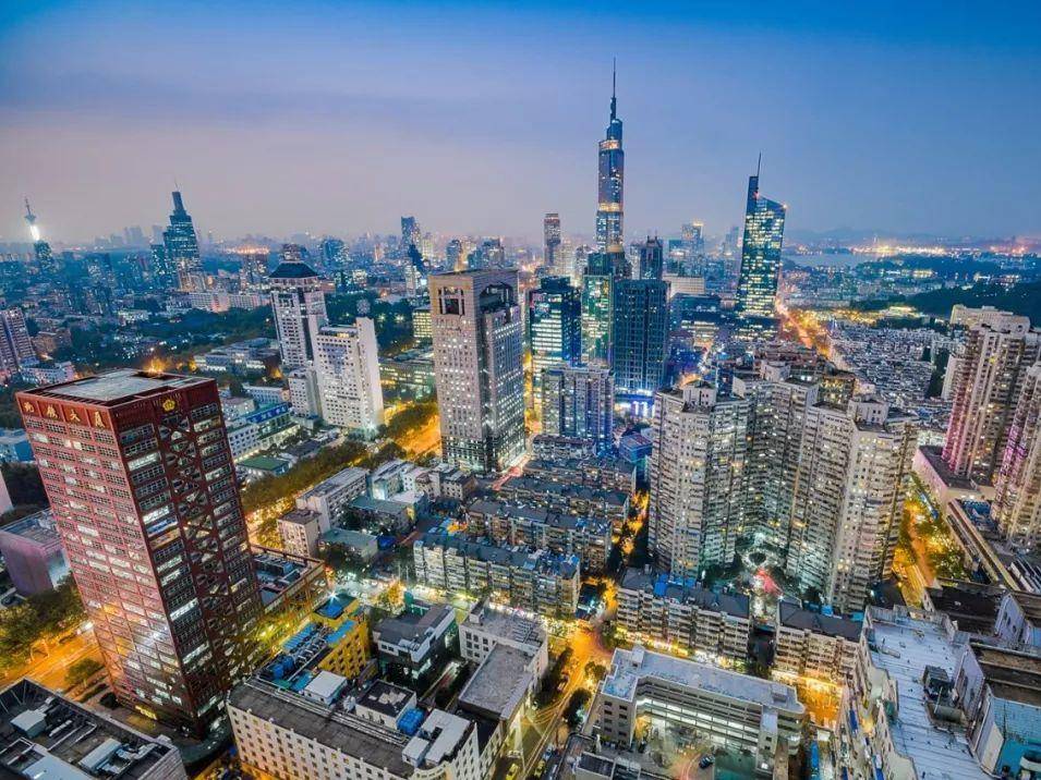 
                        4:3图片