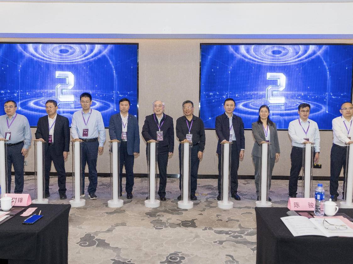 
                        4:3图片