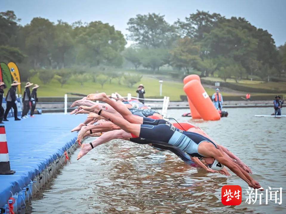
                        4:3图片