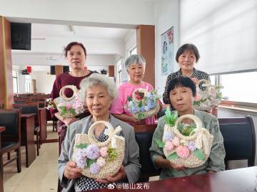
                        4:3图片