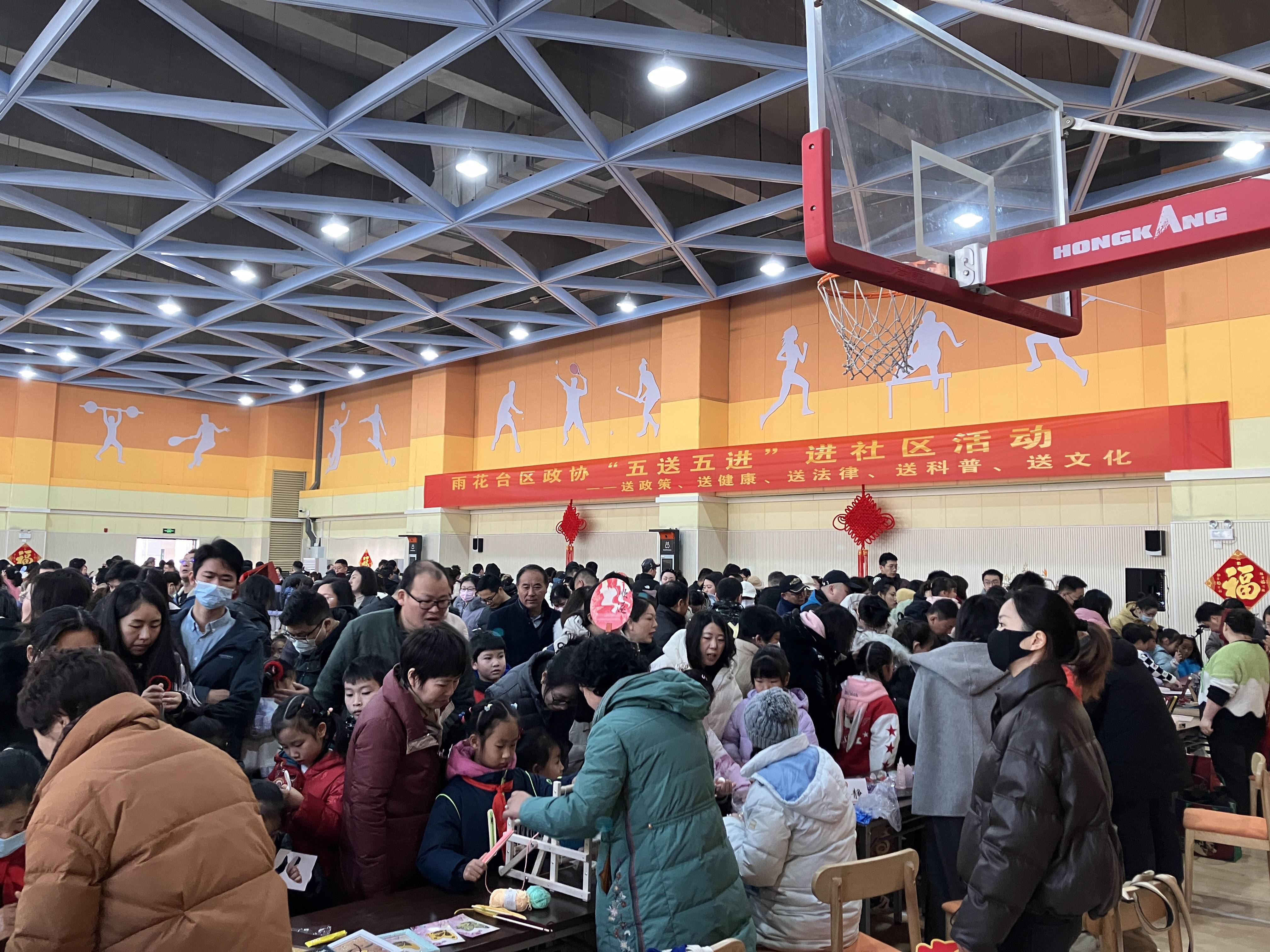 
                        4:3图片