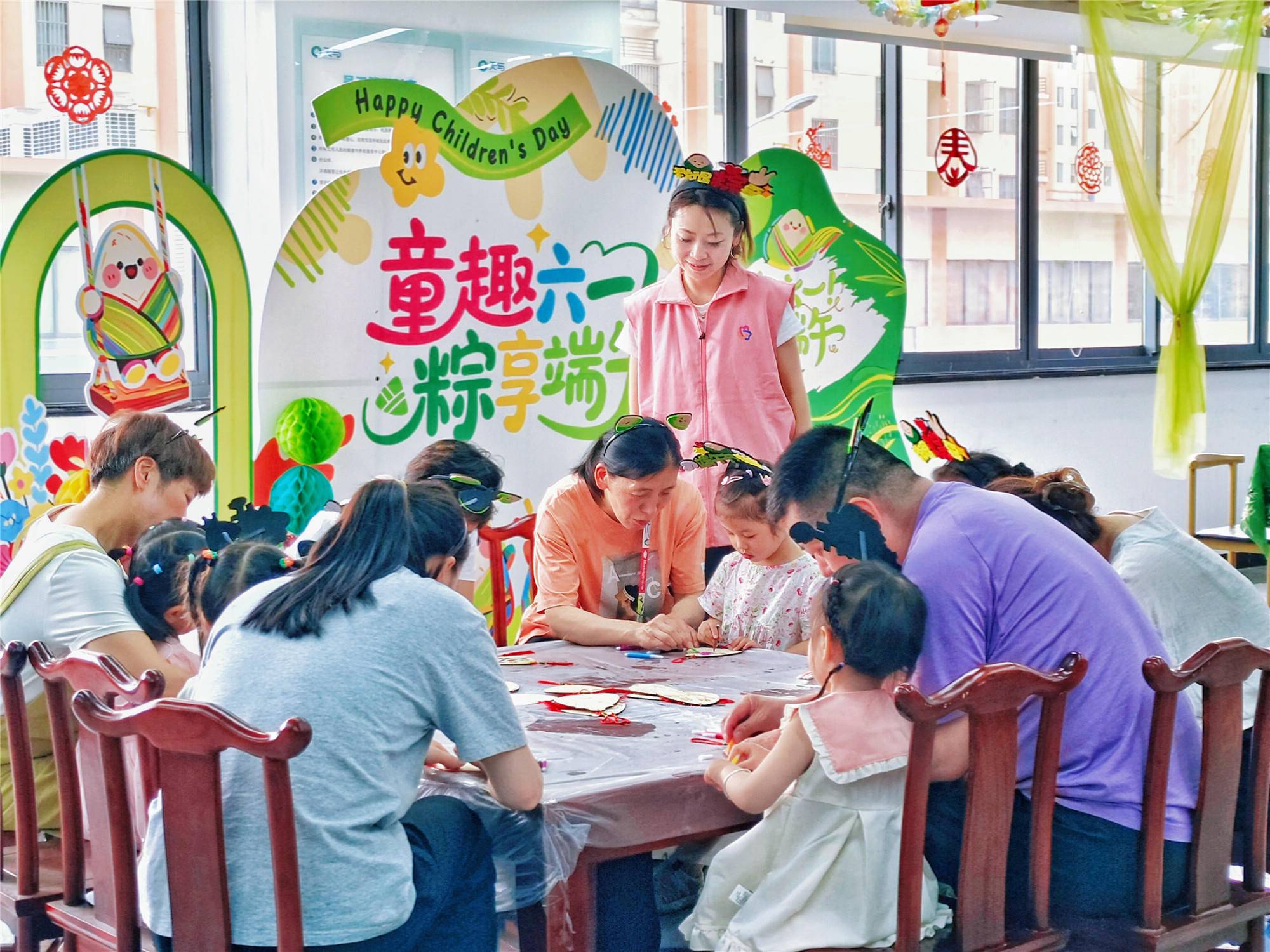 
                        4:3图片