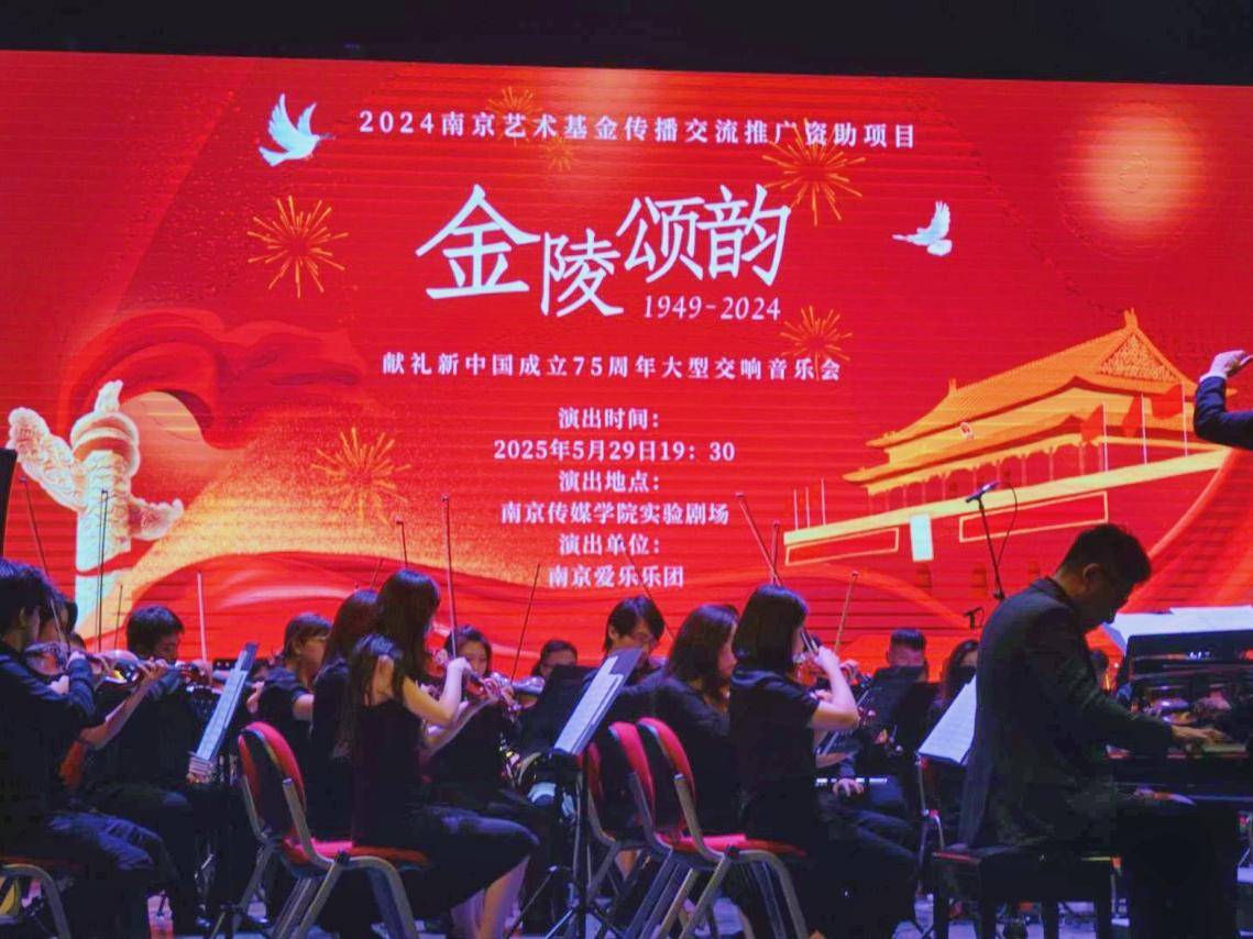 
                        4:3图片