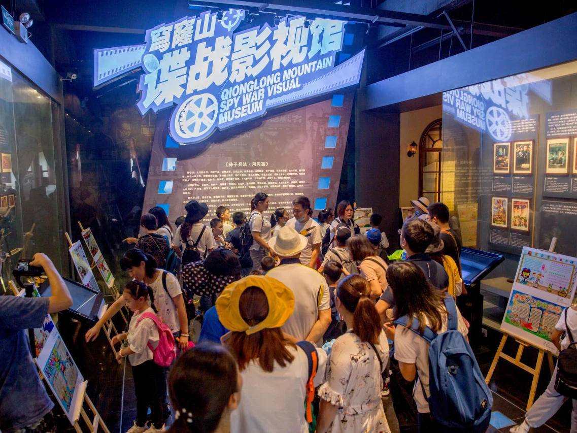 
                        4:3图片