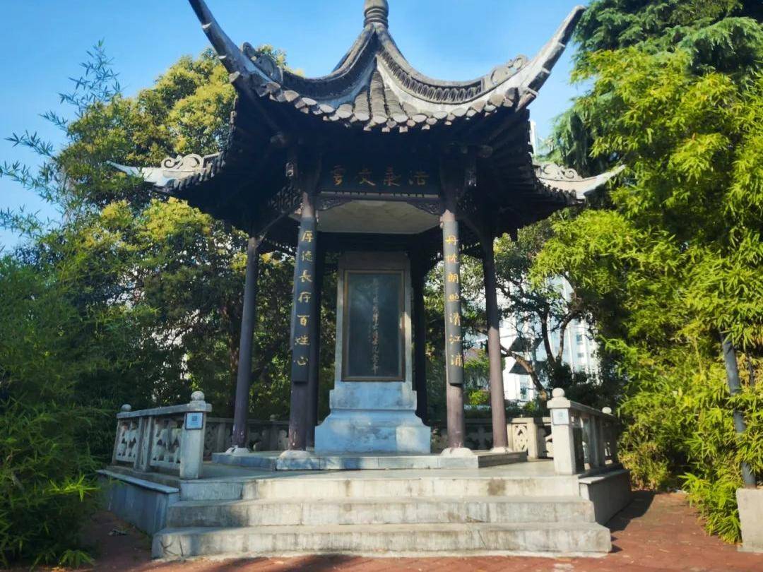 
                        4:3图片