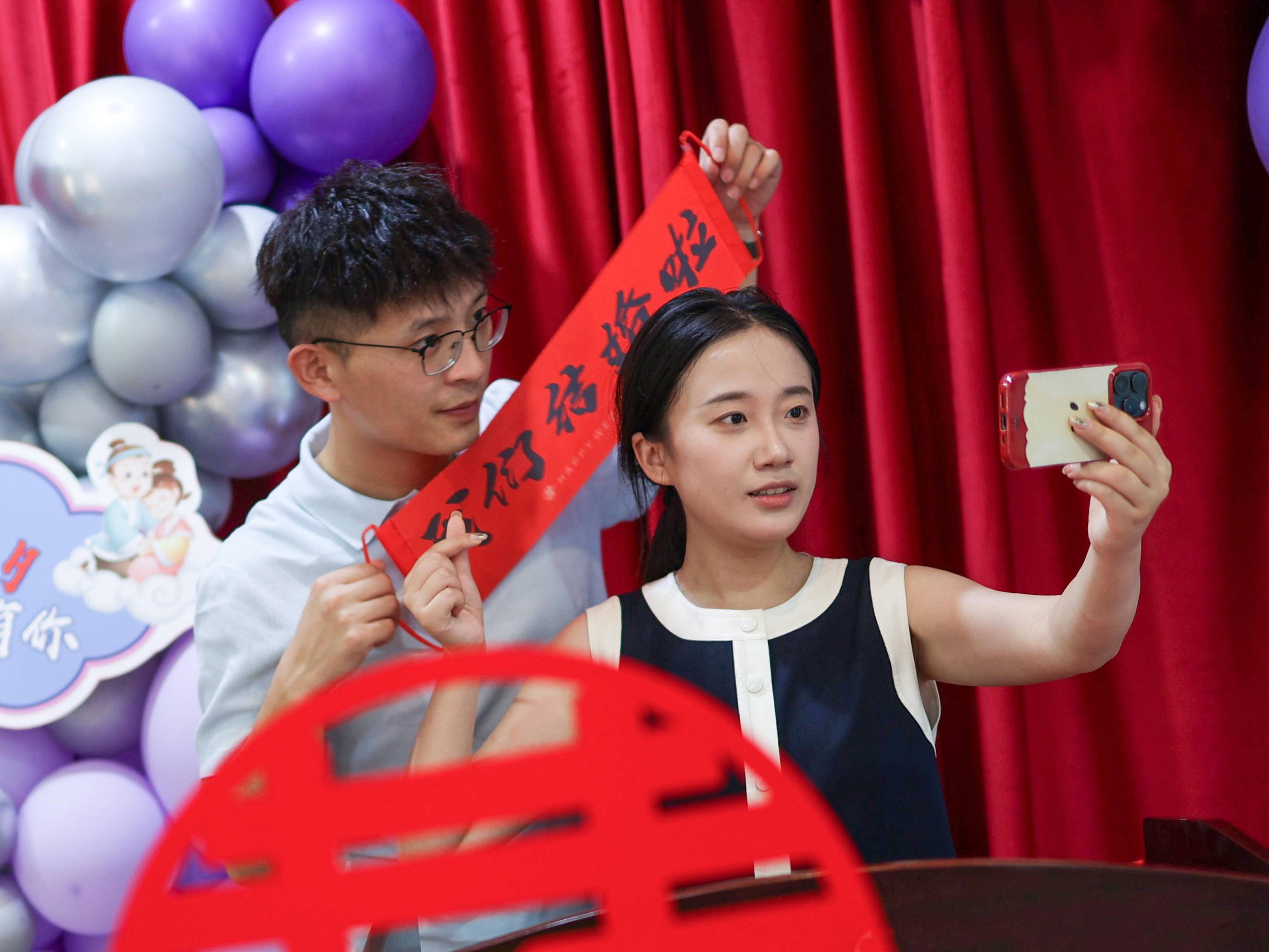 
                        4:3图片