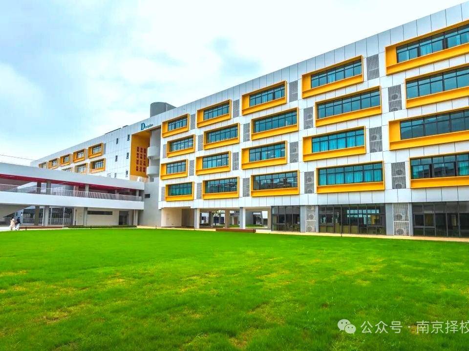 
                        4:3图片