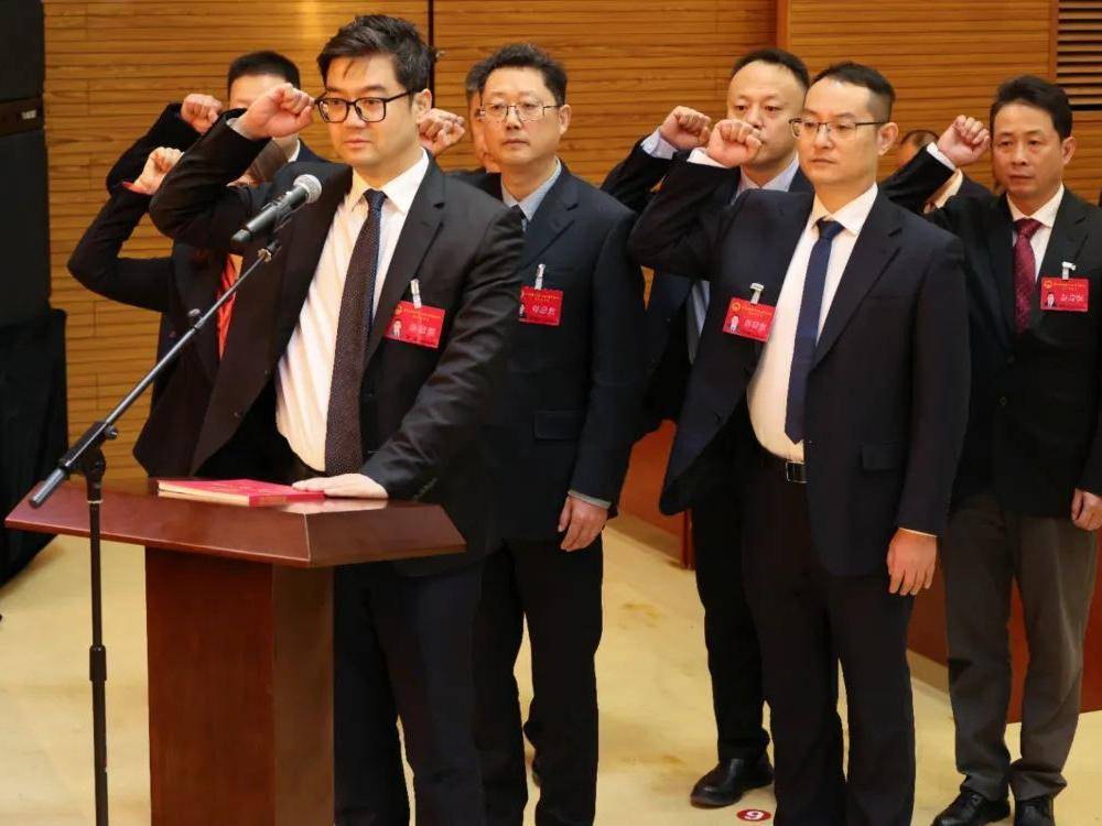
                        4:3图片