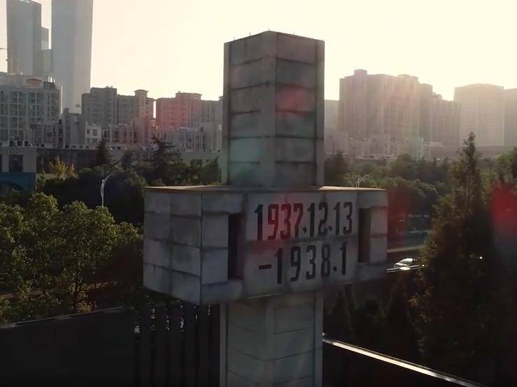 
                        4:3图片