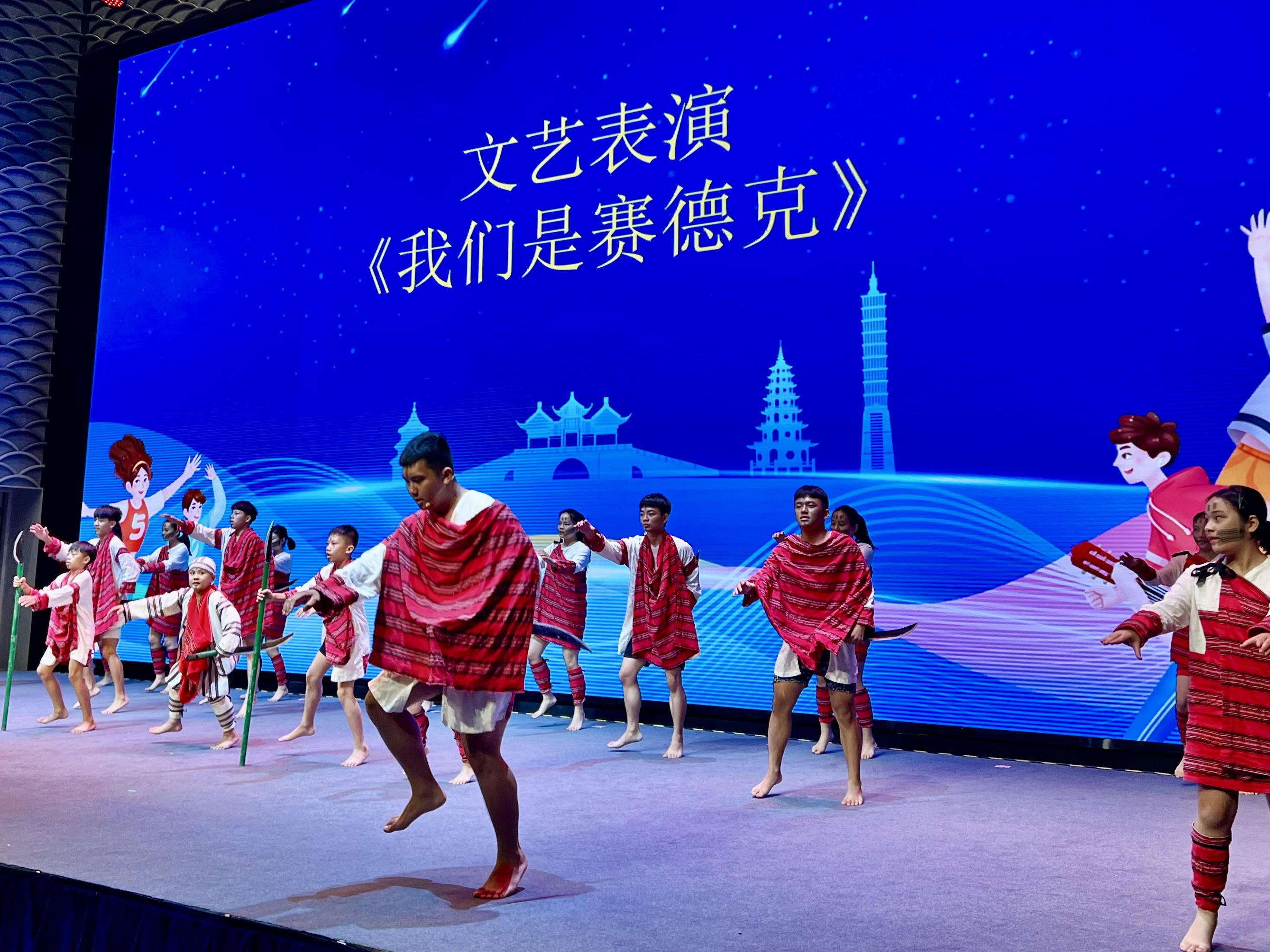 
                        4:3图片