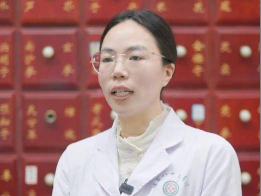 
                        4:3图片
