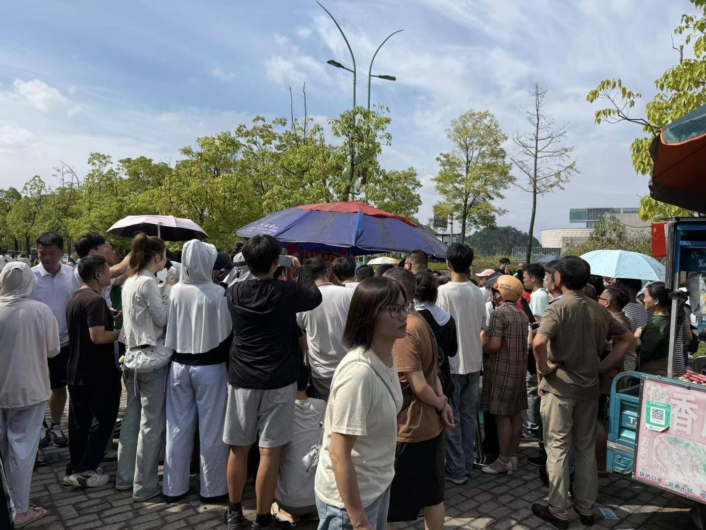 
                        4:3图片