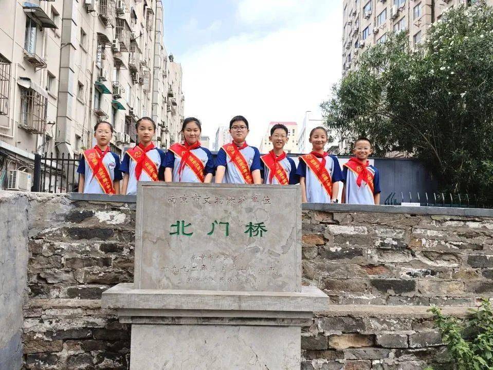 
                        4:3图片
