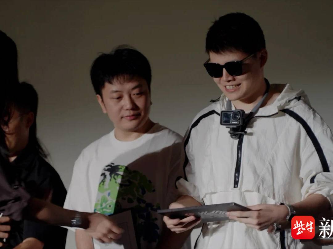 
                        4:3图片