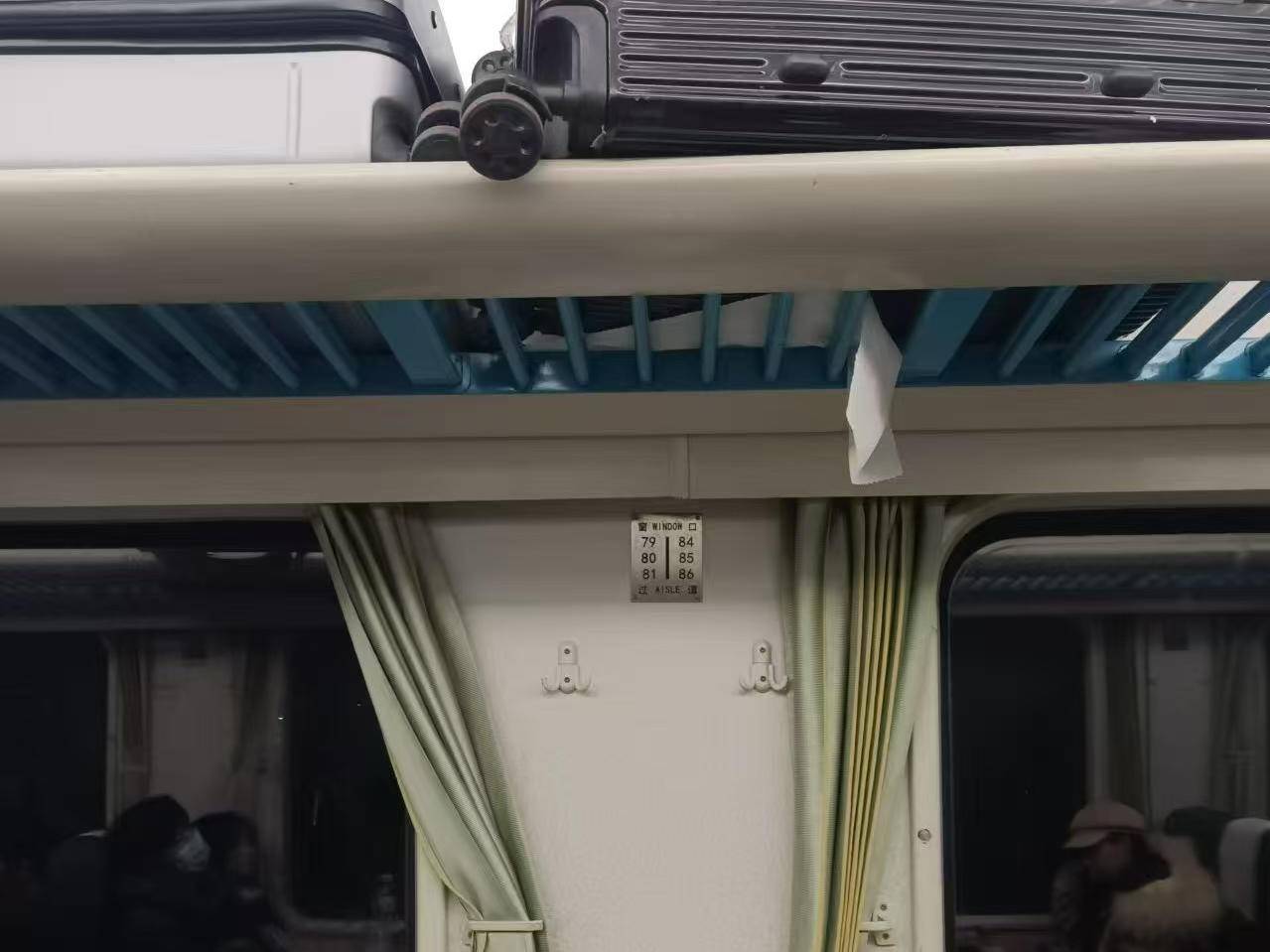 
                        4:3图片