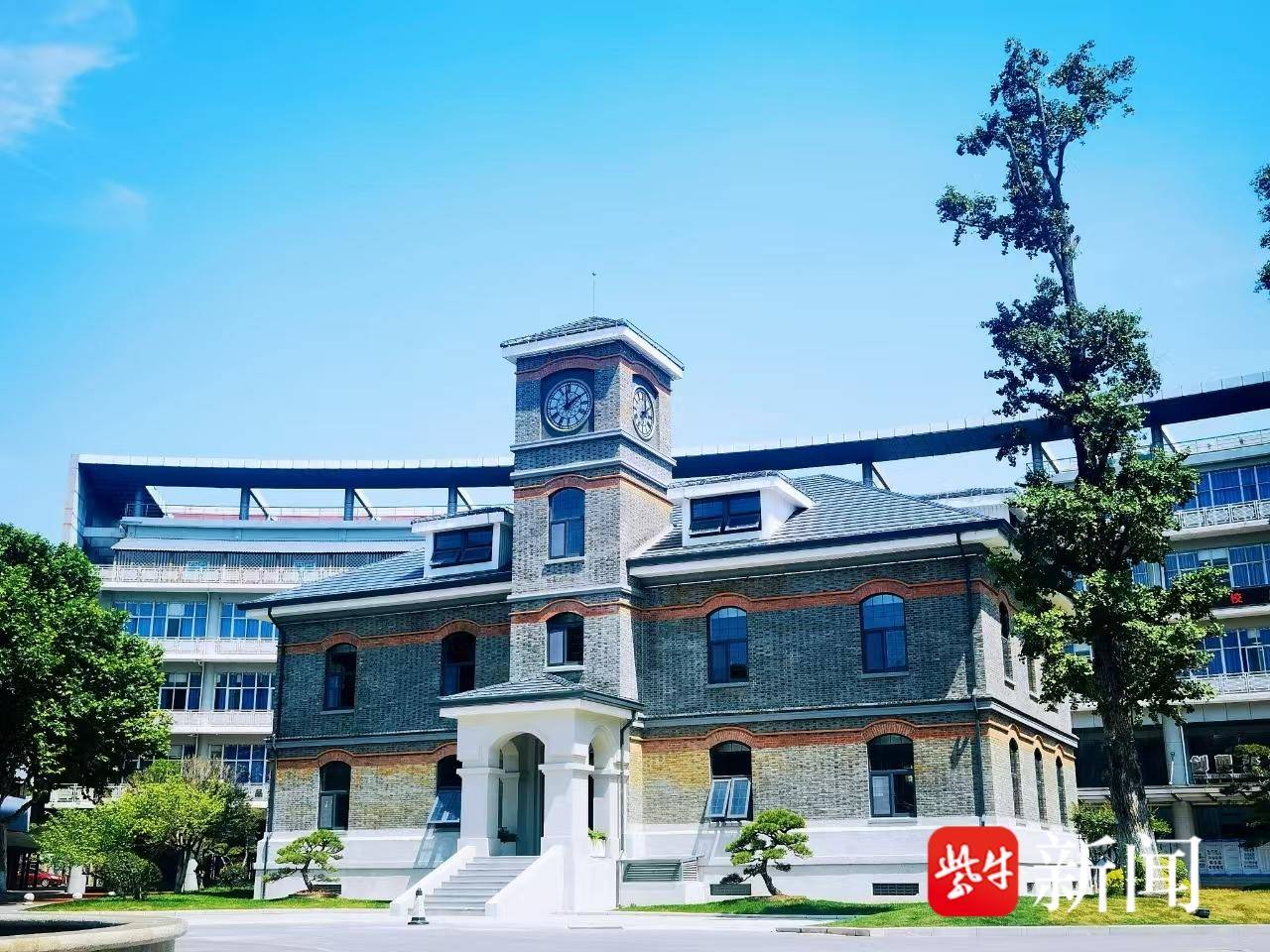 
                        4:3图片