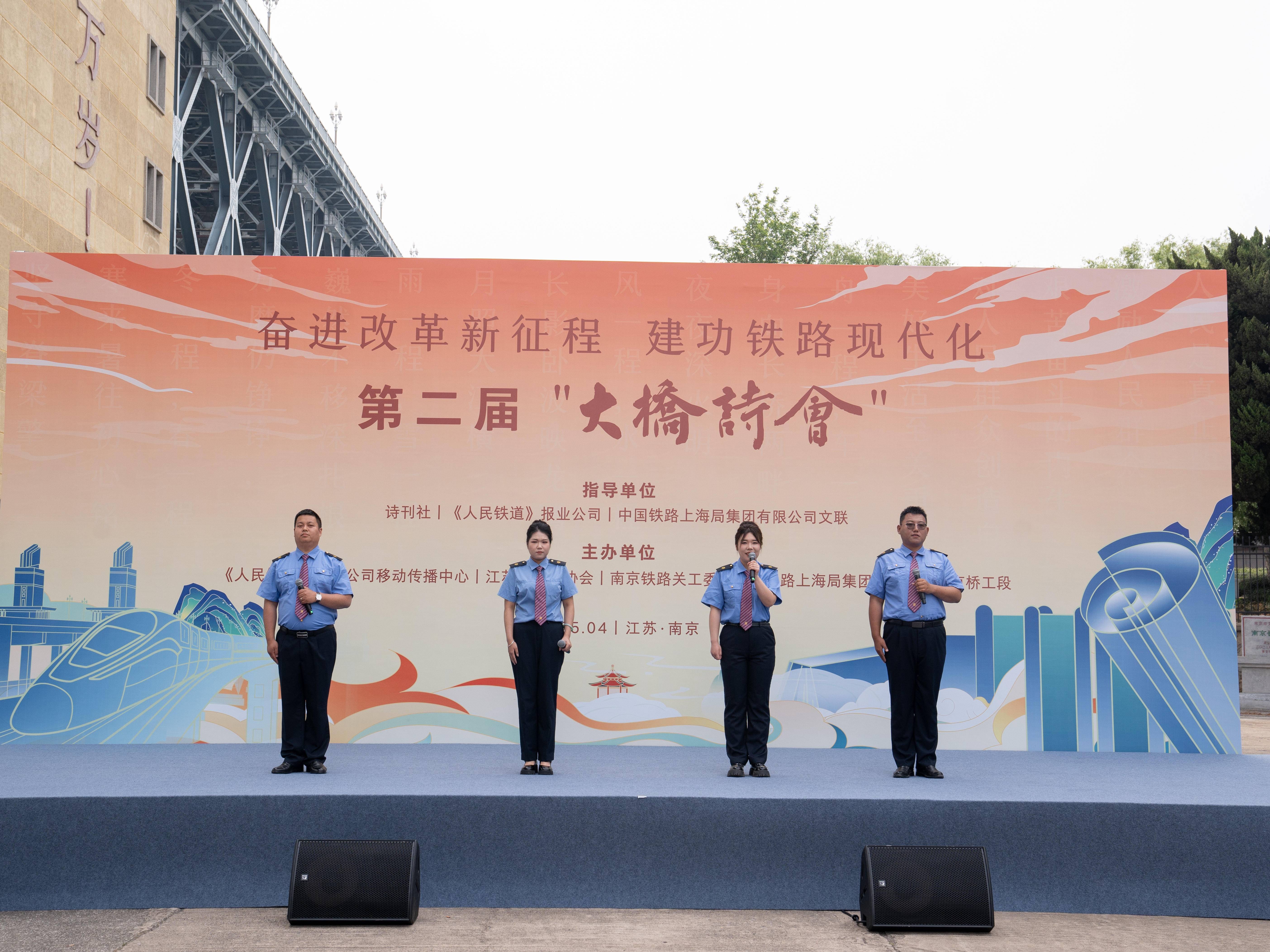 
                        4:3图片
