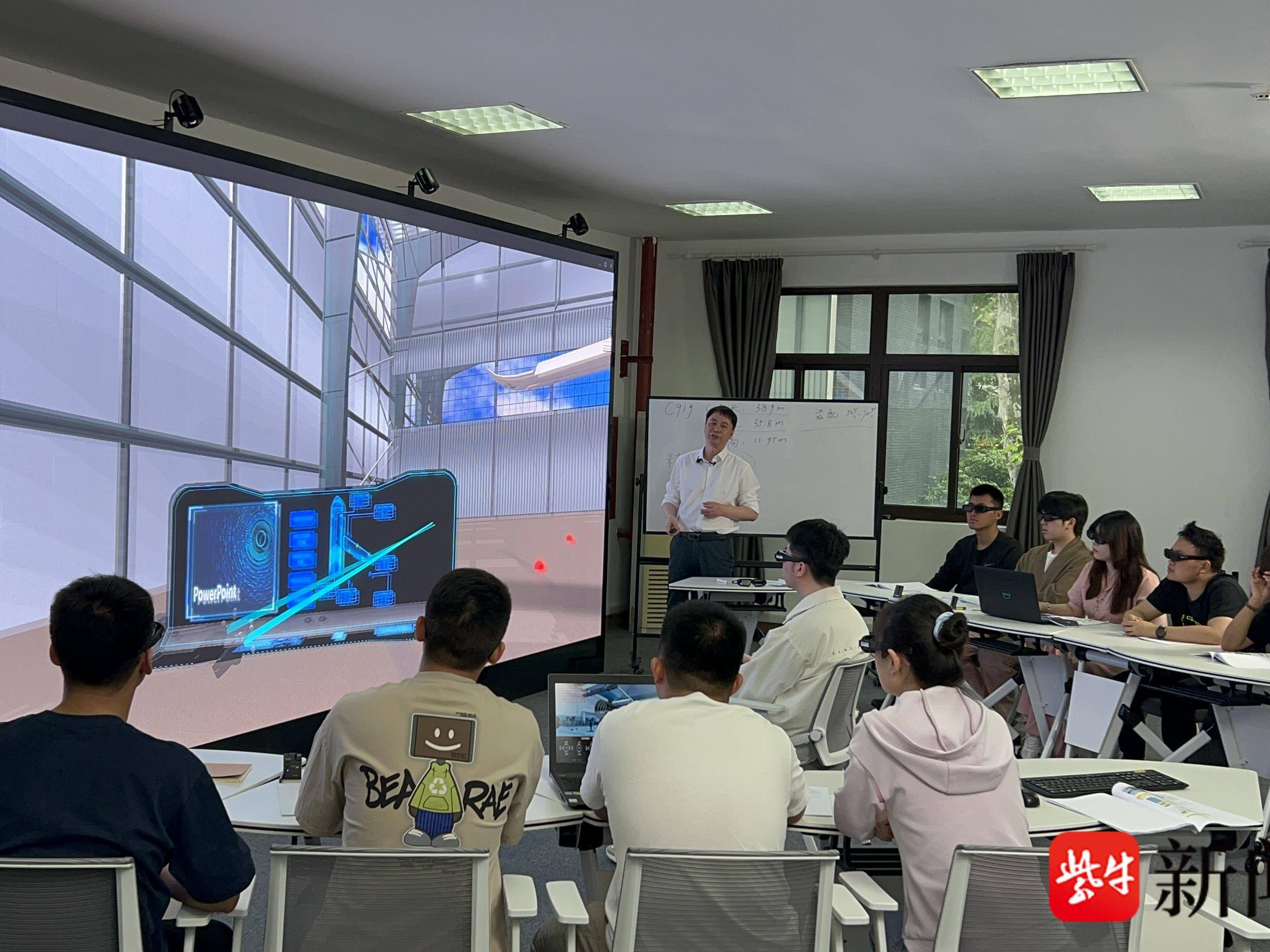 
                        4:3图片