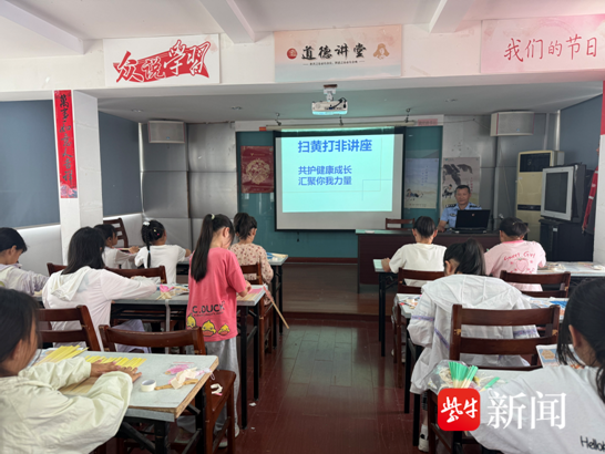 
                        4:3图片