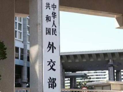 
                        4:3图片